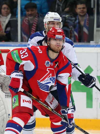 Kontinental Hockey League. Lokomotiv Yaroslavl vs. Dynamo Moscow