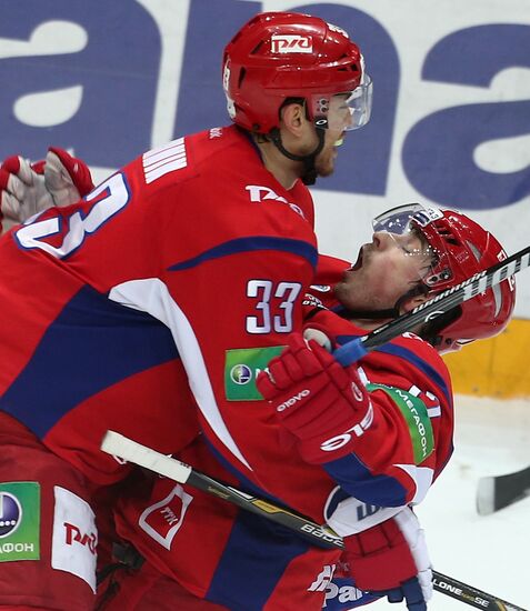 Kontinental Hockey League. Lokomotiv Yaroslavl vs. Dynamo Moscow