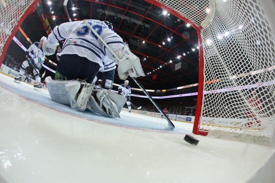 Kontinental Hockey League. Lokomotiv Yaroslavl vs. Dynamo Moscow