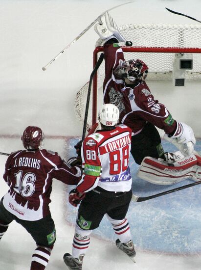 Ice hockey. KHL. Dinamo Riga vs. Donbass