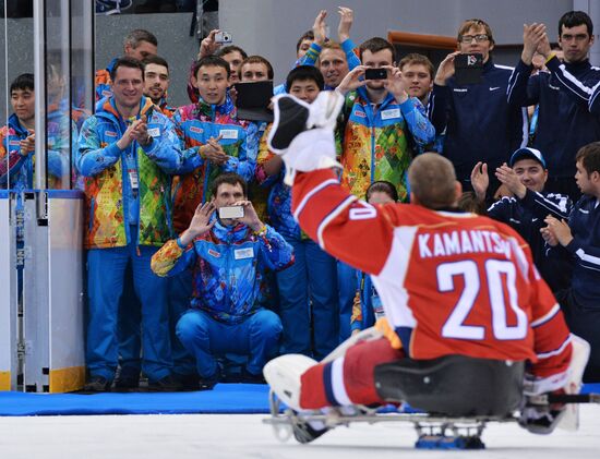 2014 Paralympics. Ice sledge hockey. Finals