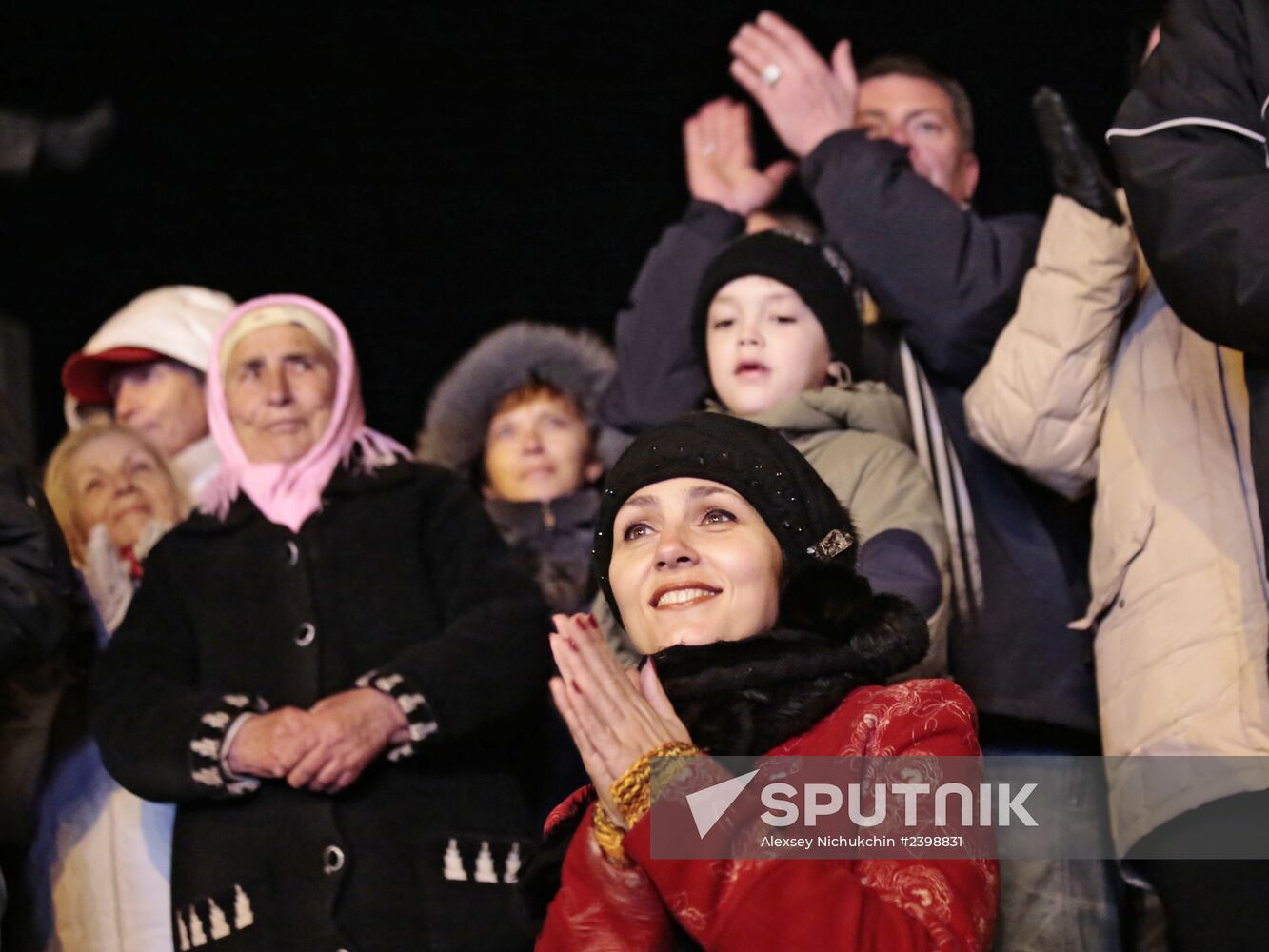 Celebration in downtown Simferopol after Crimea referendum