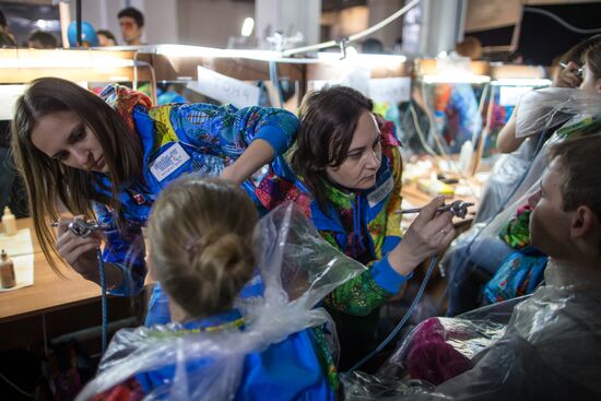 Behind the scenes at closing ceremony of the Sochi 2014 Winter Paralympic Games