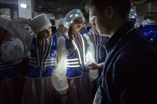 Behind the scenes at closing ceremony of the Sochi 2014 Winter Paralympic Games