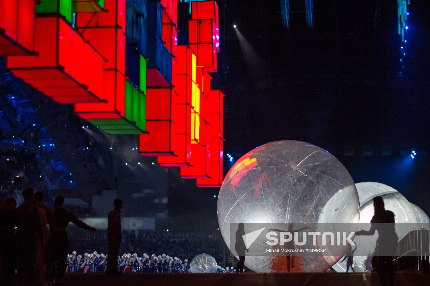 Behind the scenes at closing ceremony of the Sochi 2014 Winter Paralympic Games