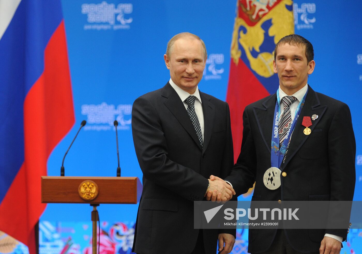 Vladimir Putin presents state awards to winners of Sochi 2014 Winter Paralympics