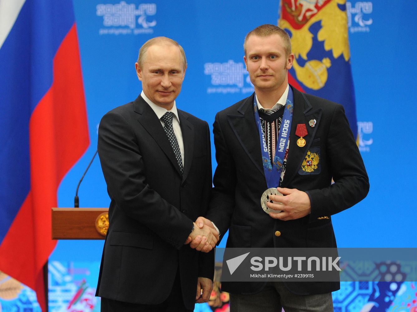 Vladimir Putin presents state awards to winners of Sochi 2014 Winter Paralympics
