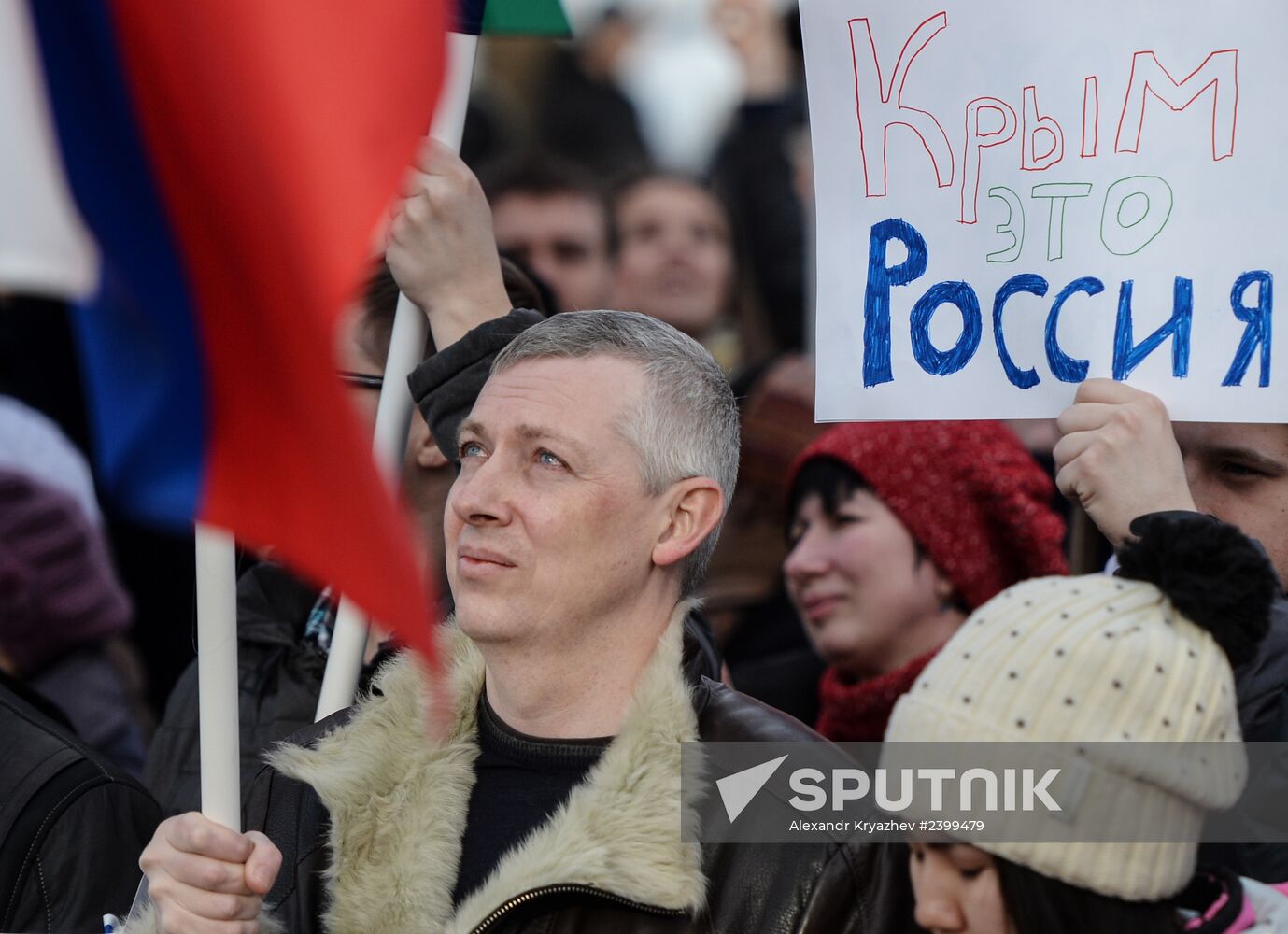 Rallies across Russia in support of Crimea