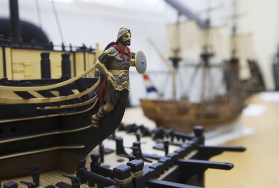 Construction of historic model of 18th century St. Petersburg "Petrine Aquatorium"