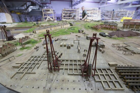 Construction of historic model of 18th century St. Petersburg "Petrine Aquatorium"