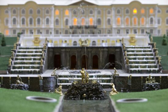 Construction of historic model of 18th century St. Petersburg "Petrine Aquatorium"