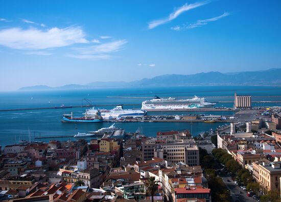 Cities of the world. Cagliari