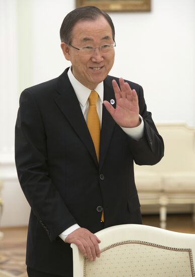 Vladimir Putin meets Ban Ki-moon