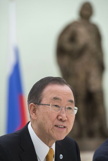 Vladimir Putin meets Ban Ki-moon