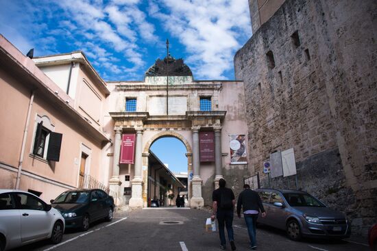 Cities of the world. Cagliari