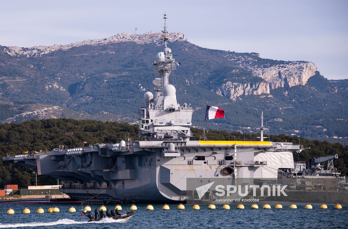 The Charles De Gaulle aircraft carrier