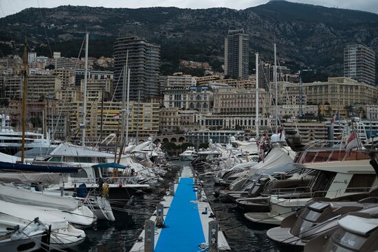 World cities. Monte Carlo