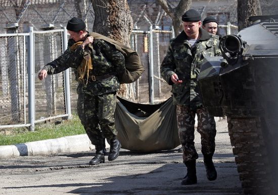 Ukrainian Navy Coastal Defense Brigade leaves military unit in Perevalnoe village