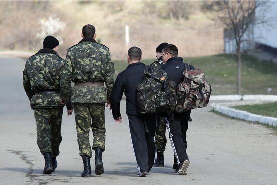 Ukrainian Navy Coastal Defense Brigade leaves military unit in Perevalnoe village