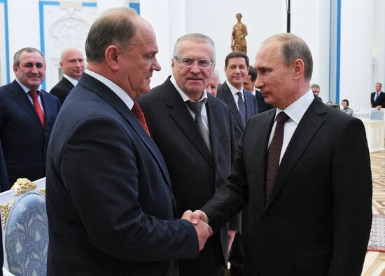 Putin signs decree on formation of Crimean Federal District of the Russian Federation
