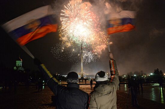 Fireworks in Moscow, Simferopol and Sevastopol after annexation of Crimea