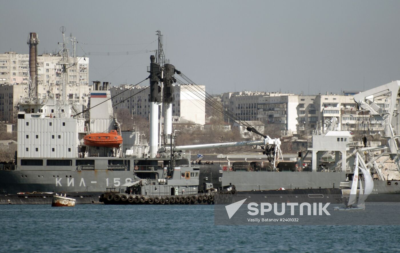 St Andrew's Cross hoisted on Ukrainian Navy's Zaporozhye submarine