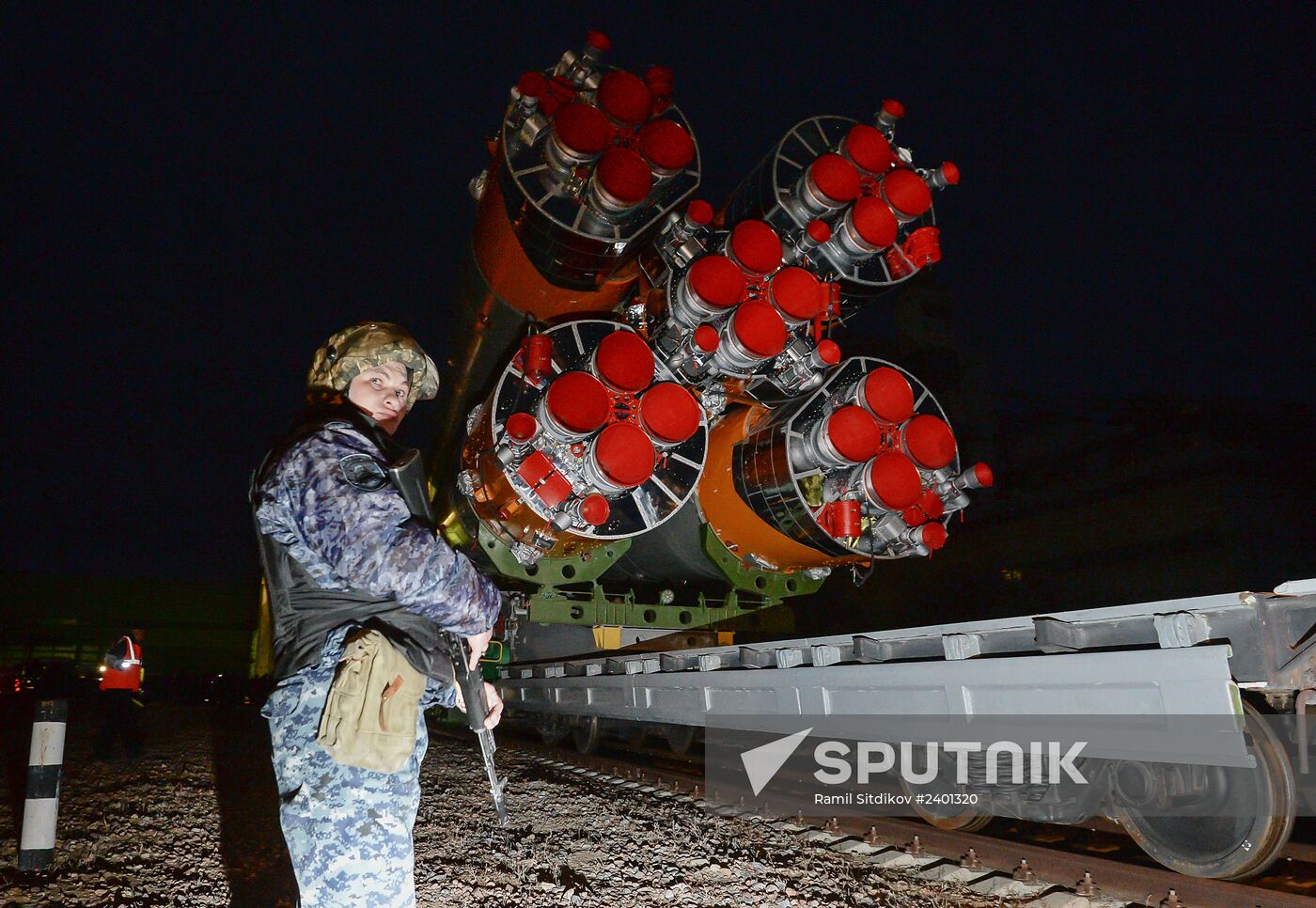 Soyuz-FG booster with Soyuz TMA-11M spaceship installed for launch at Baikonur Cosmodrome