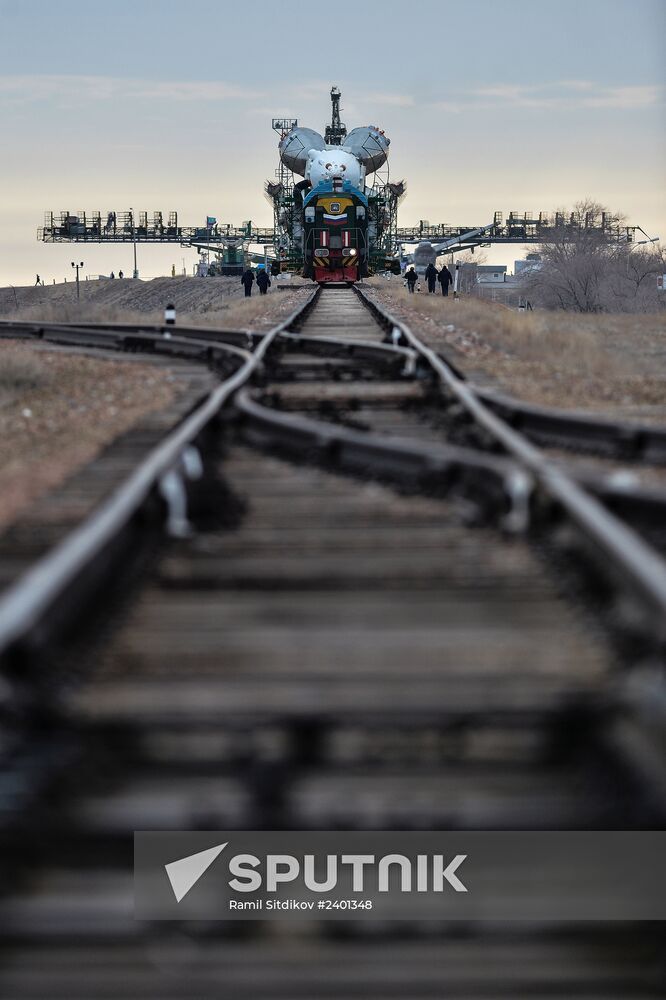 Soyuz-FG booster with Soyuz TMA-11M spaceship installed for launch at Baikonur Cosmodrome