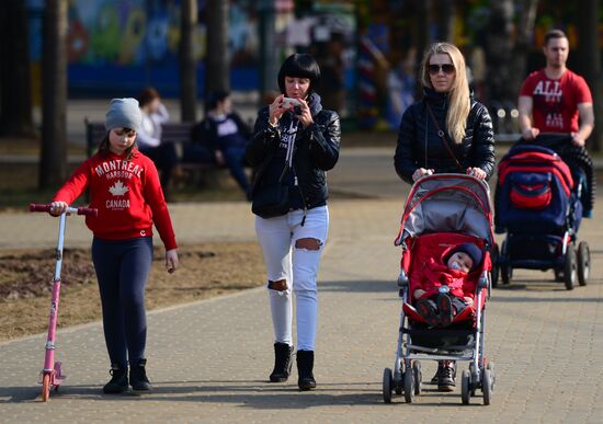 Warm weather in Moscow
