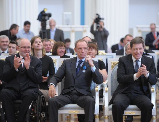 Vladimir Putin presents state awards in Kremlin