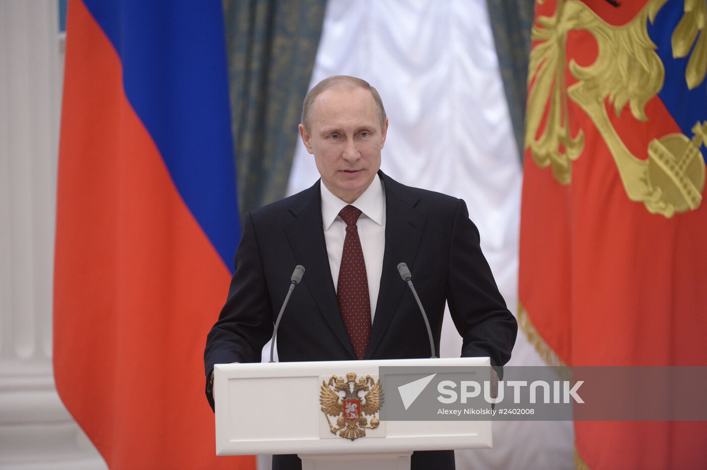 Vladimir Putin presents state awards in Kremlin