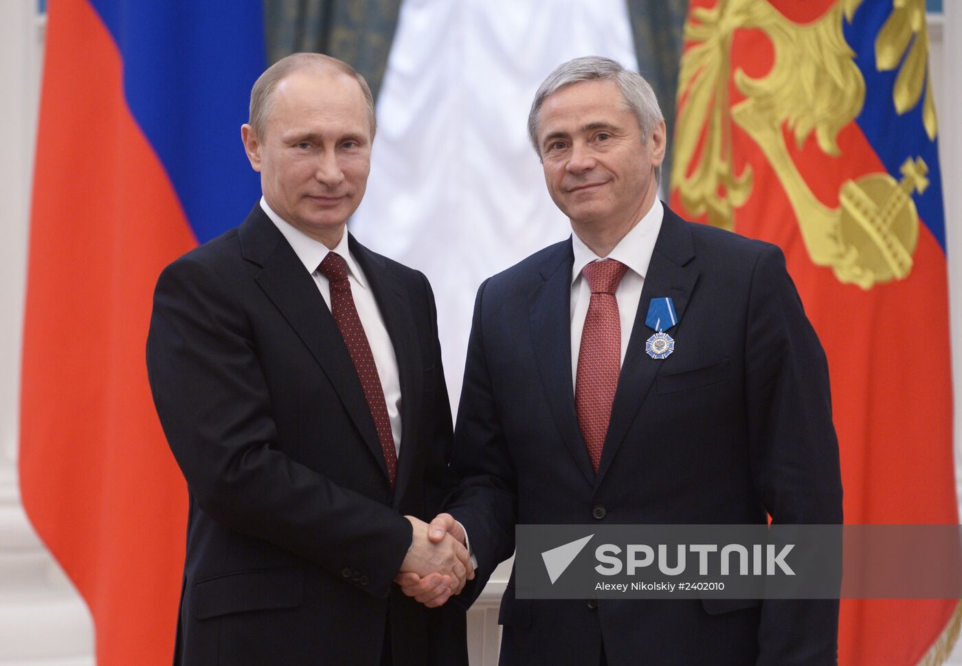 Vladimir Putin presents state awards in Kremlin