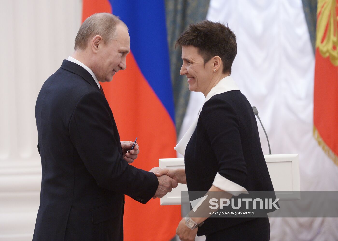 Vladimir Putin presents state awards in Kremlin