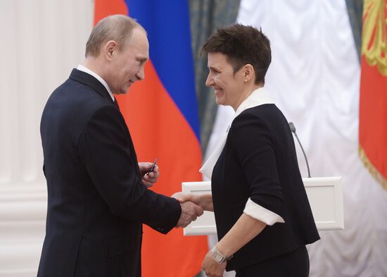 Vladimir Putin presents state awards in Kremlin