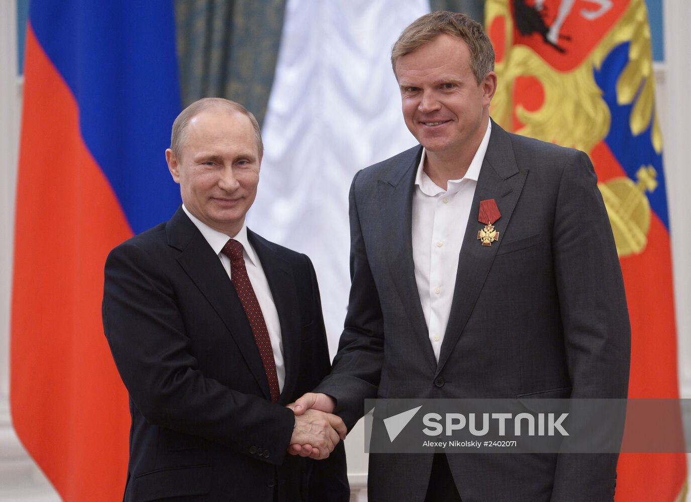 Vladimir Putin presents state awards in Kremlin