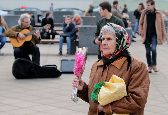 Warm weather in Moscow