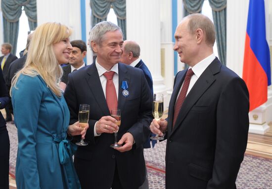 Vladimir Putin presents state awards in Kremlin