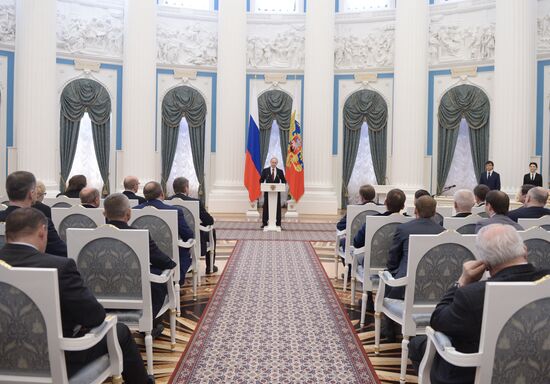 Vladimir Putin presents state awards in Kremlin