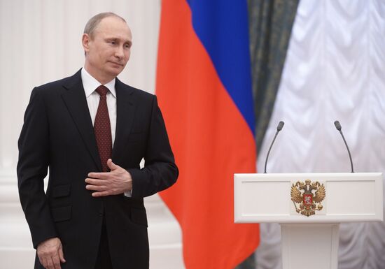 Vladimir Putin presents state awards in Kremlin