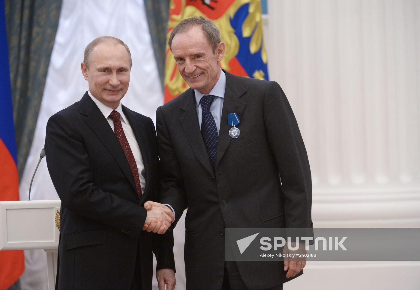 Vladimir Putin presents state awards in Kremlin