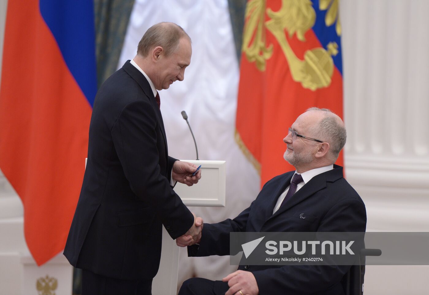 Vladimir Putin presents state awards in Kremlin