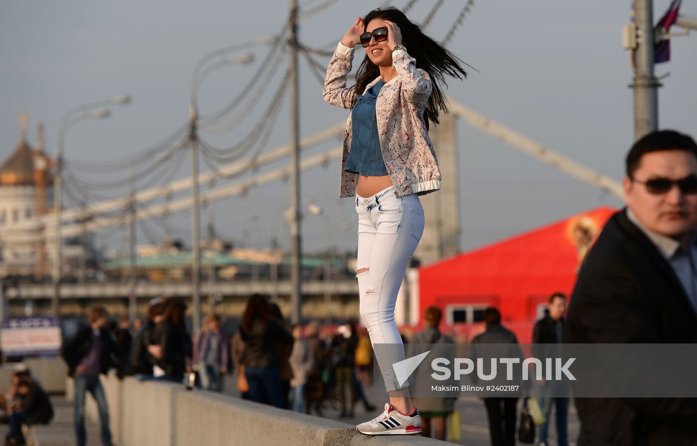 Warm weather in Moscow