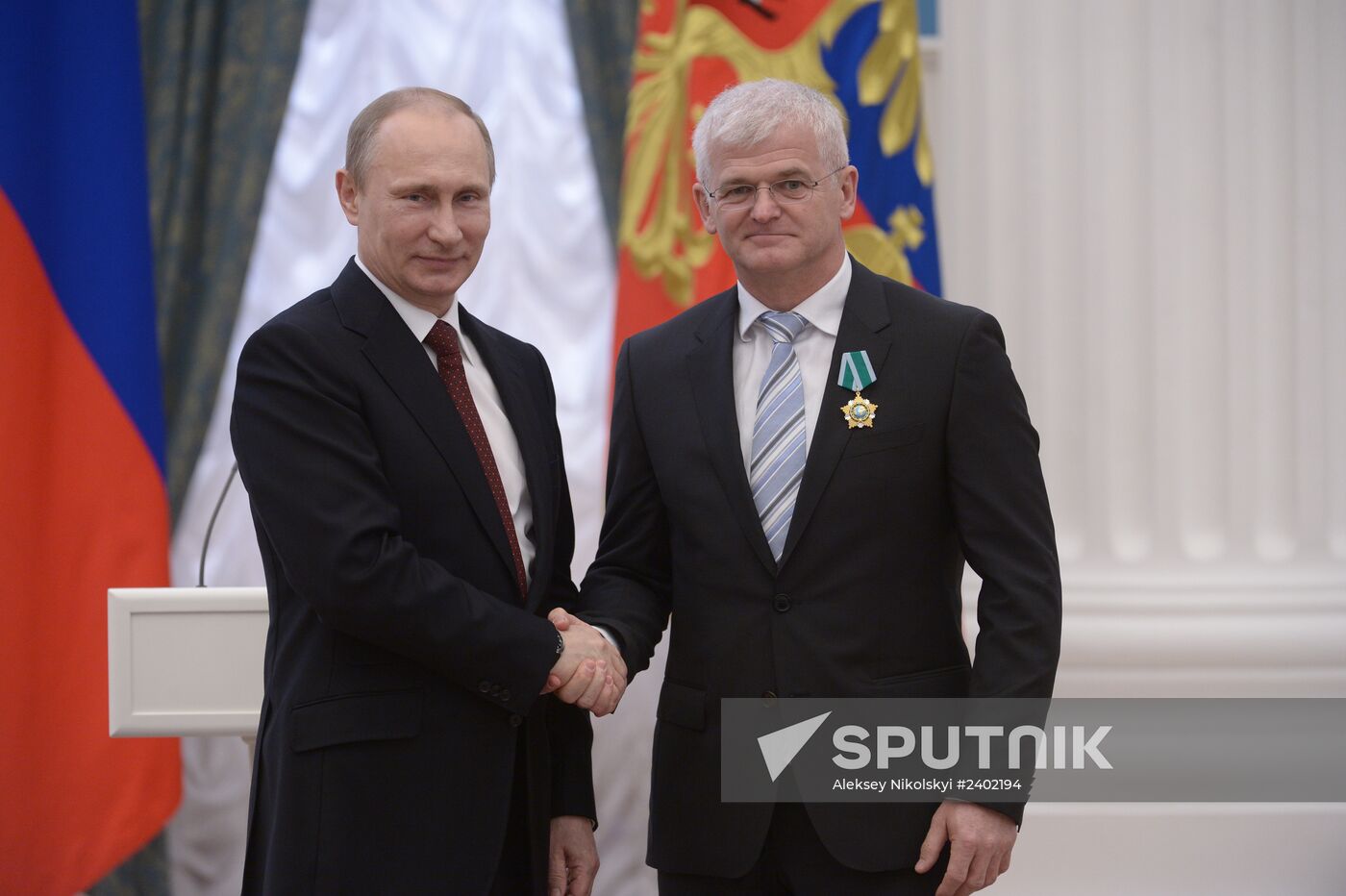 Vladimir Putin presents state awards in Kremlin