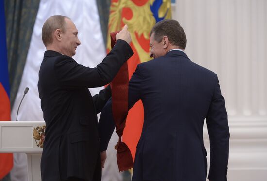Vladimir Putin presents state awards in Kremlin