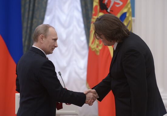 Vladimir Putin presents state awards in Kremlin