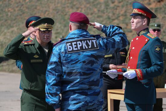 Russian Defense Minister Shoigu visits Crimea