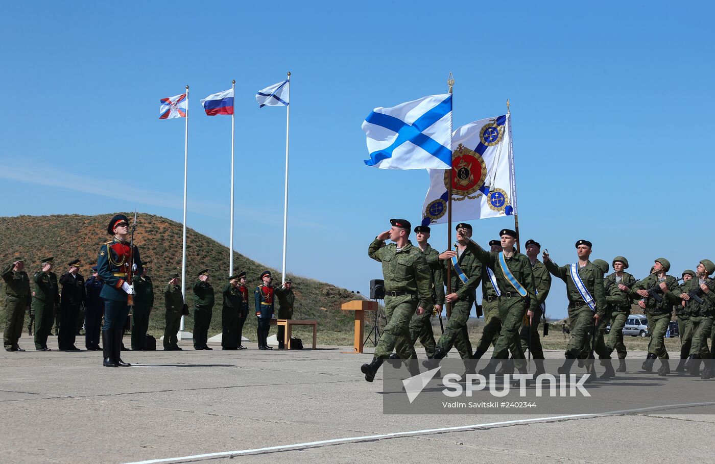 Russian Defense Minister Shoigu visits Crimea