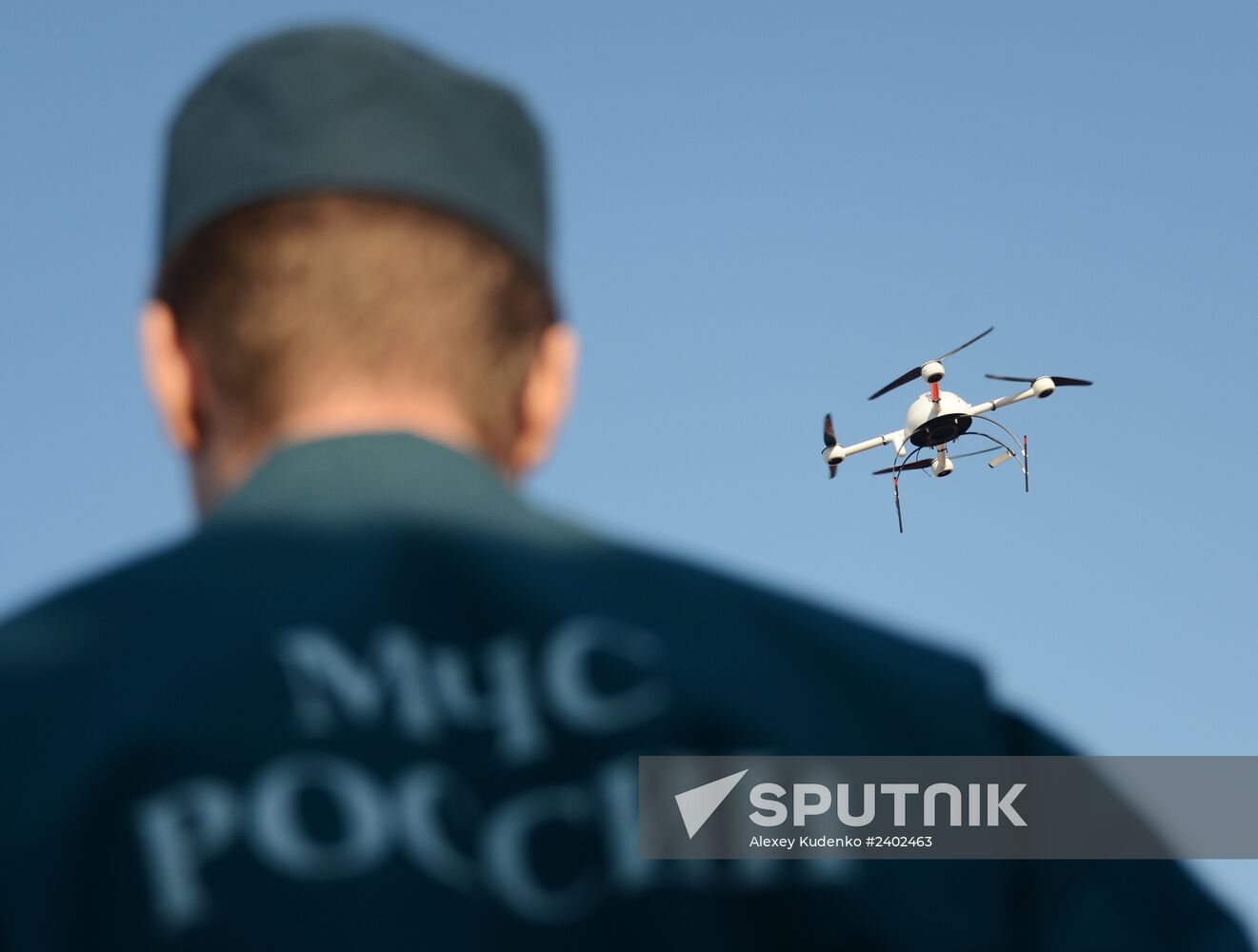 Russian Emergencies Ministry displays modern firefighting anf rescue equipment