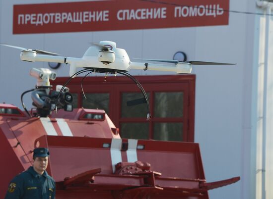 Russian Emergencies Ministry displays modern firefighting anf rescue equipment