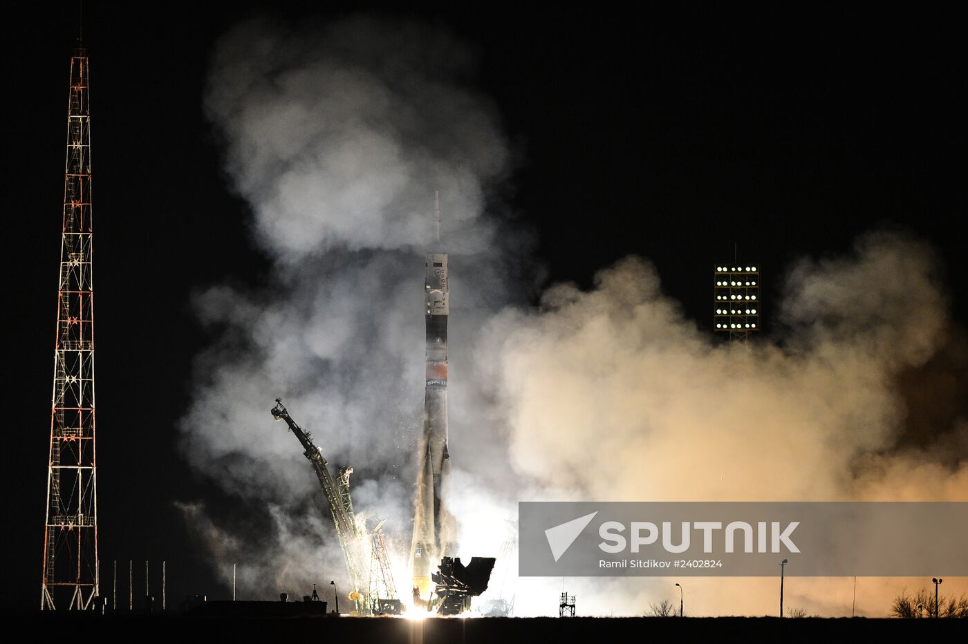 Launch of Soyuz TMA-12M manned spacecraft from Baikonur